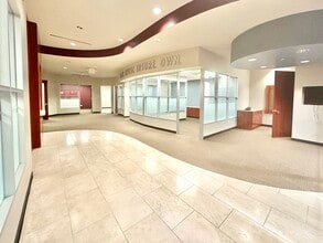 928-930 Main St, Houston, TX for lease Lobby- Image 1 of 6