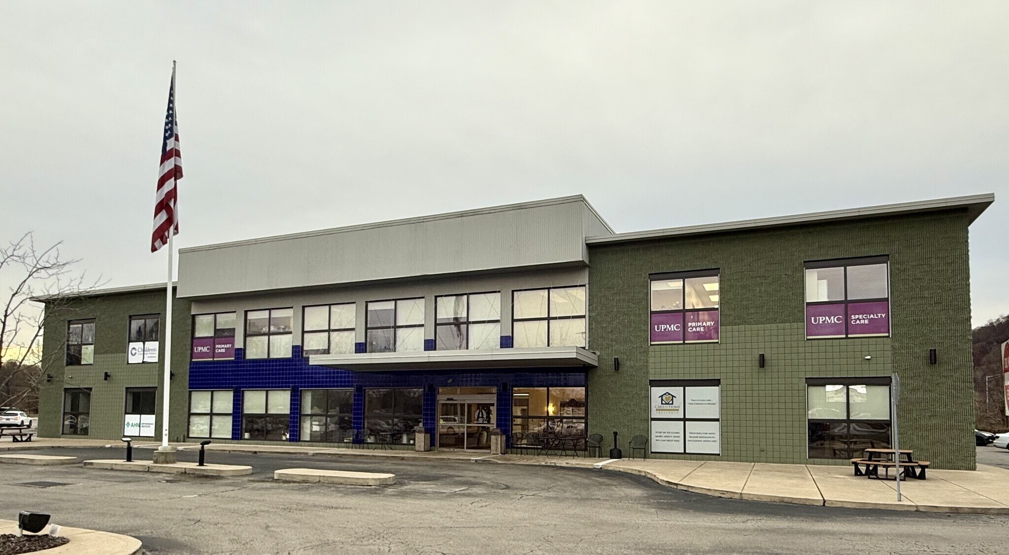 2585 Freeport Rd, Pittsburgh, PA for lease Building Photo- Image 1 of 5