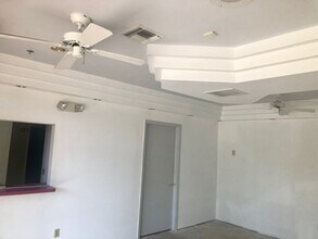 901-1001 N University Dr, Coral Springs, FL for lease Interior Photo- Image 2 of 3