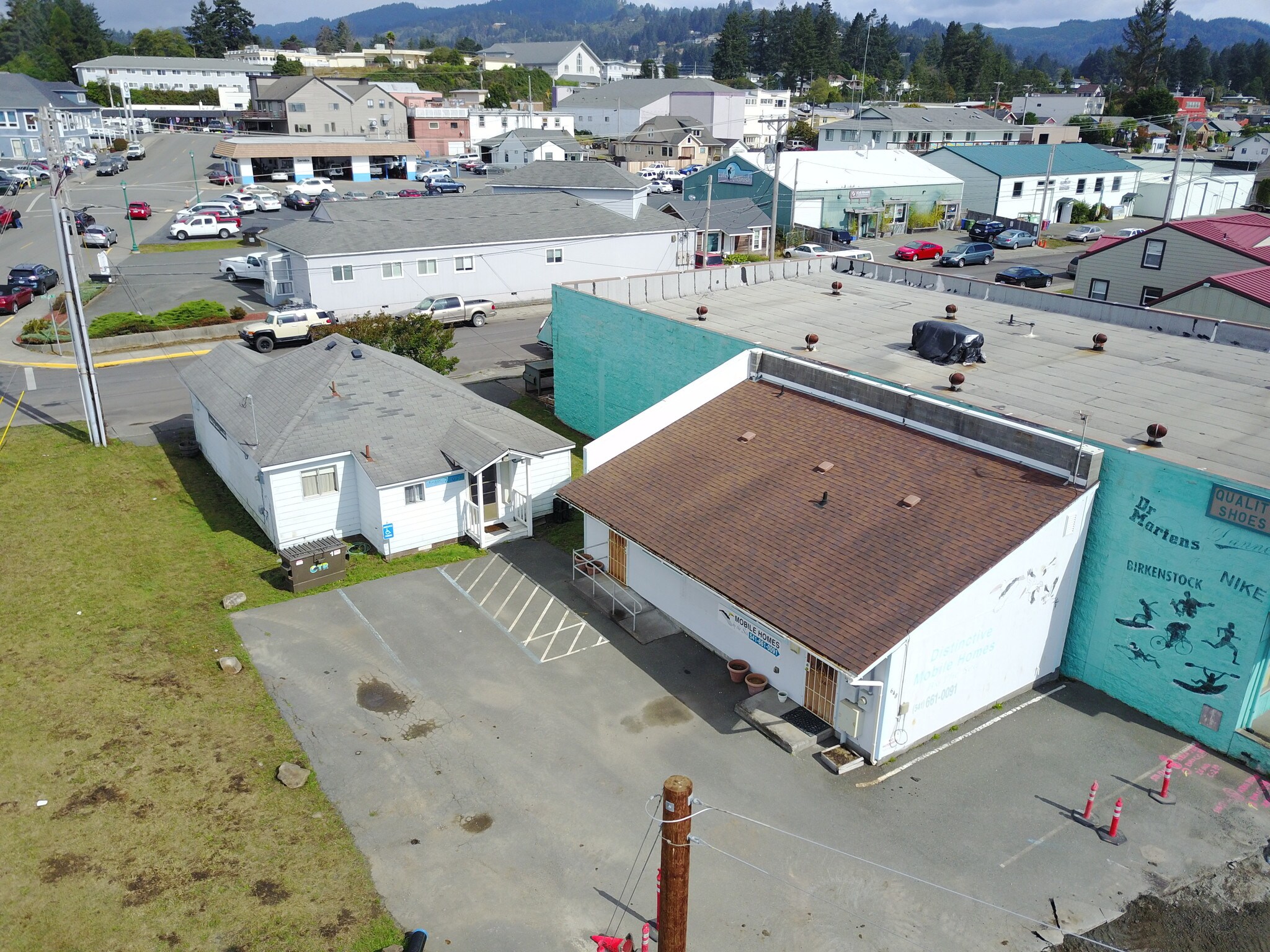 645 Hemlock St, Brookings, OR for sale Aerial- Image 1 of 1