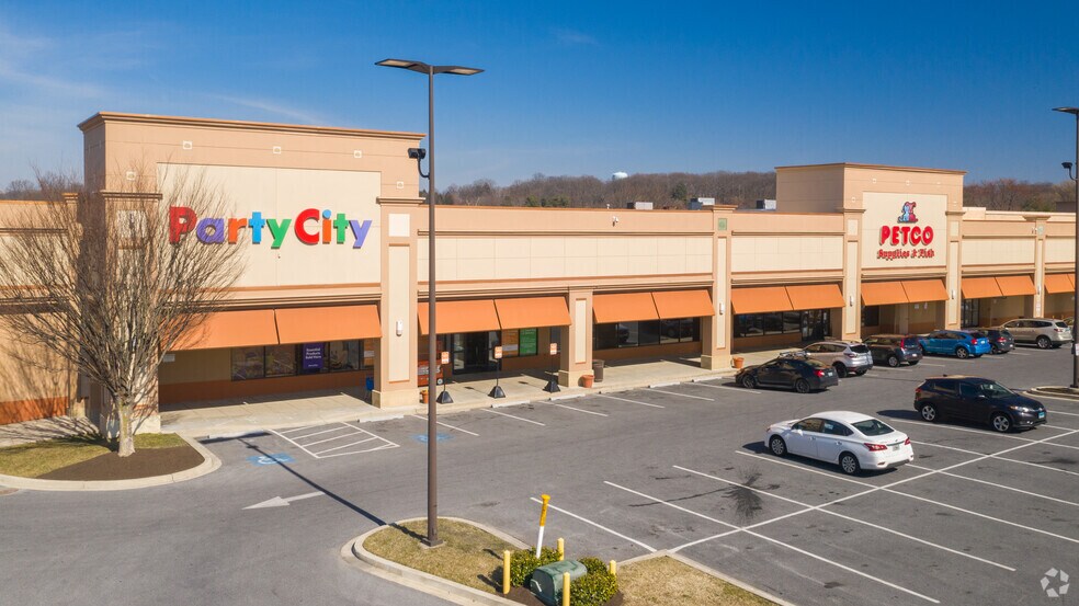 10315-10385 Reisterstown Rd, Owings Mills, MD for lease - Building Photo - Image 2 of 11