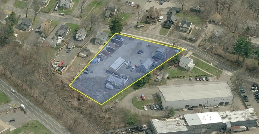 18 Beaver Brook Rd, Danbury, CT for sale - Other - Image 1 of 1