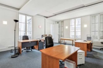 15 Rue De La Banque, Paris for lease Interior Photo- Image 1 of 8