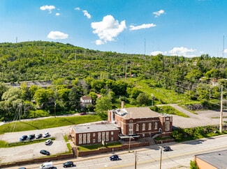 More details for 1515 W Superior St, Duluth, MN - Specialty for Sale