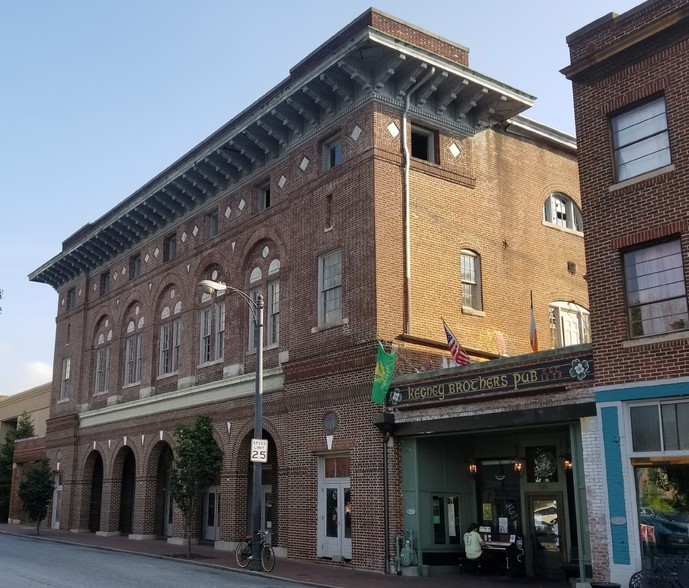 1112 Main St, Lynchburg, VA for sale - Building Photo - Image 3 of 19