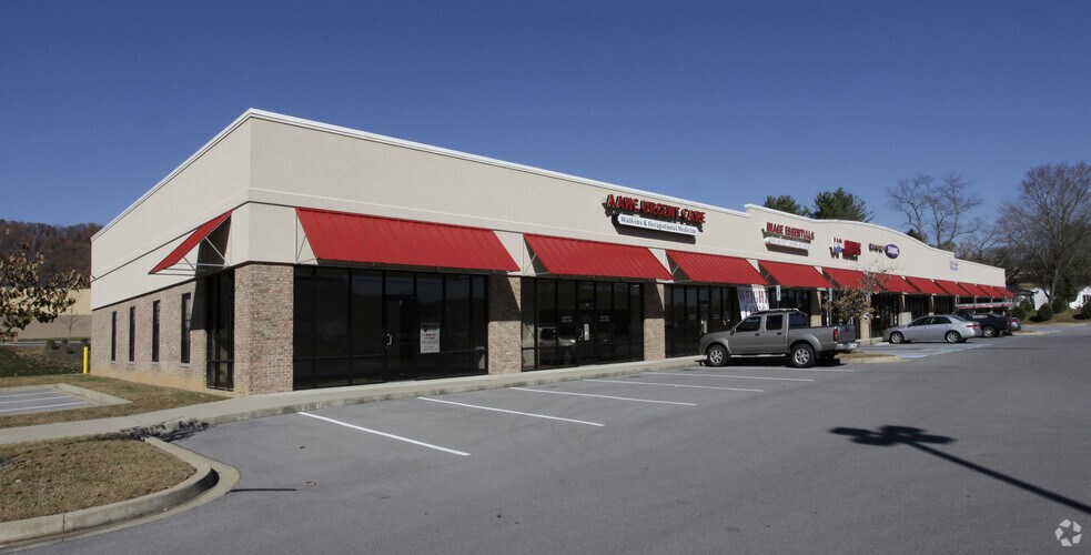 Volunteer Pky, Bristol, TN 37620