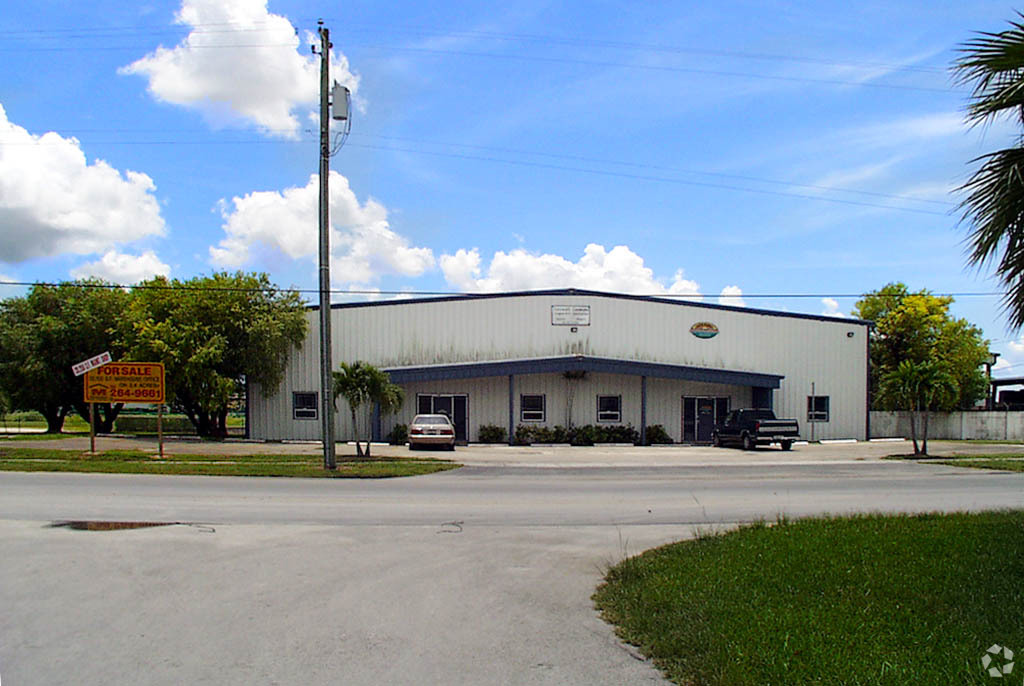 1200-1210 NW 4th St, Homestead, FL for sale Building Photo- Image 1 of 1