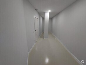 Office in Leganés, Madrid for lease Interior Photo- Image 2 of 6