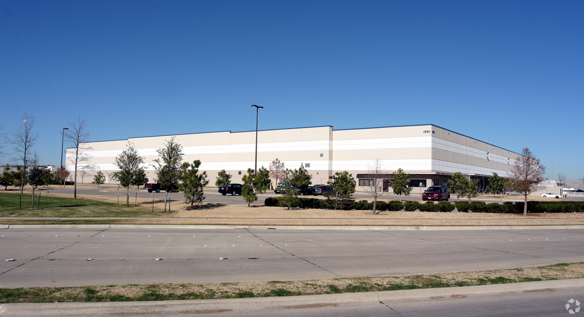 1991 Lakepointe Dr, Lewisville, TX for lease Building Photo- Image 1 of 4