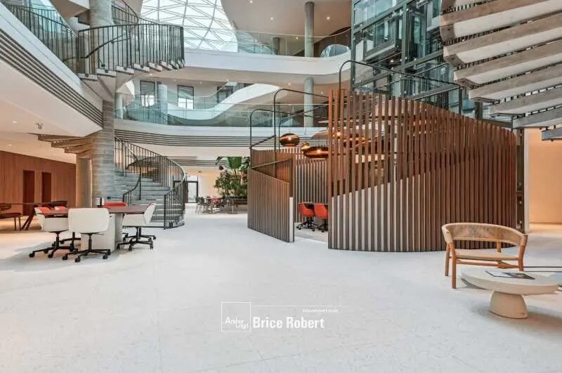 Office in Limonest for lease - Building Photo - Image 3 of 14