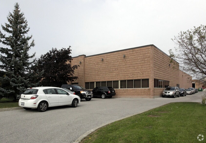 97 Buttermill Ave, Vaughan, ON for sale - Primary Photo - Image 1 of 1