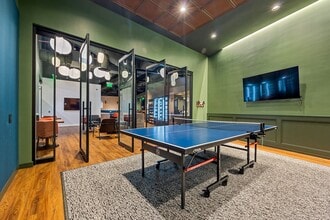 1420 Peachtree St NE, Atlanta, GA for lease Interior Photo- Image 2 of 14
