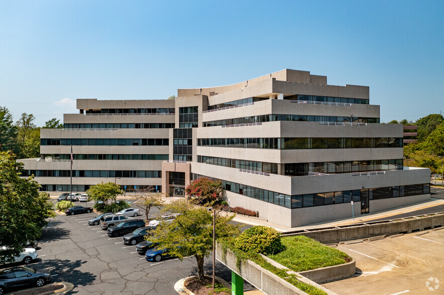 1800 Alexander Bell Dr, Reston, VA for lease - Building Photo - Image 1 of 8