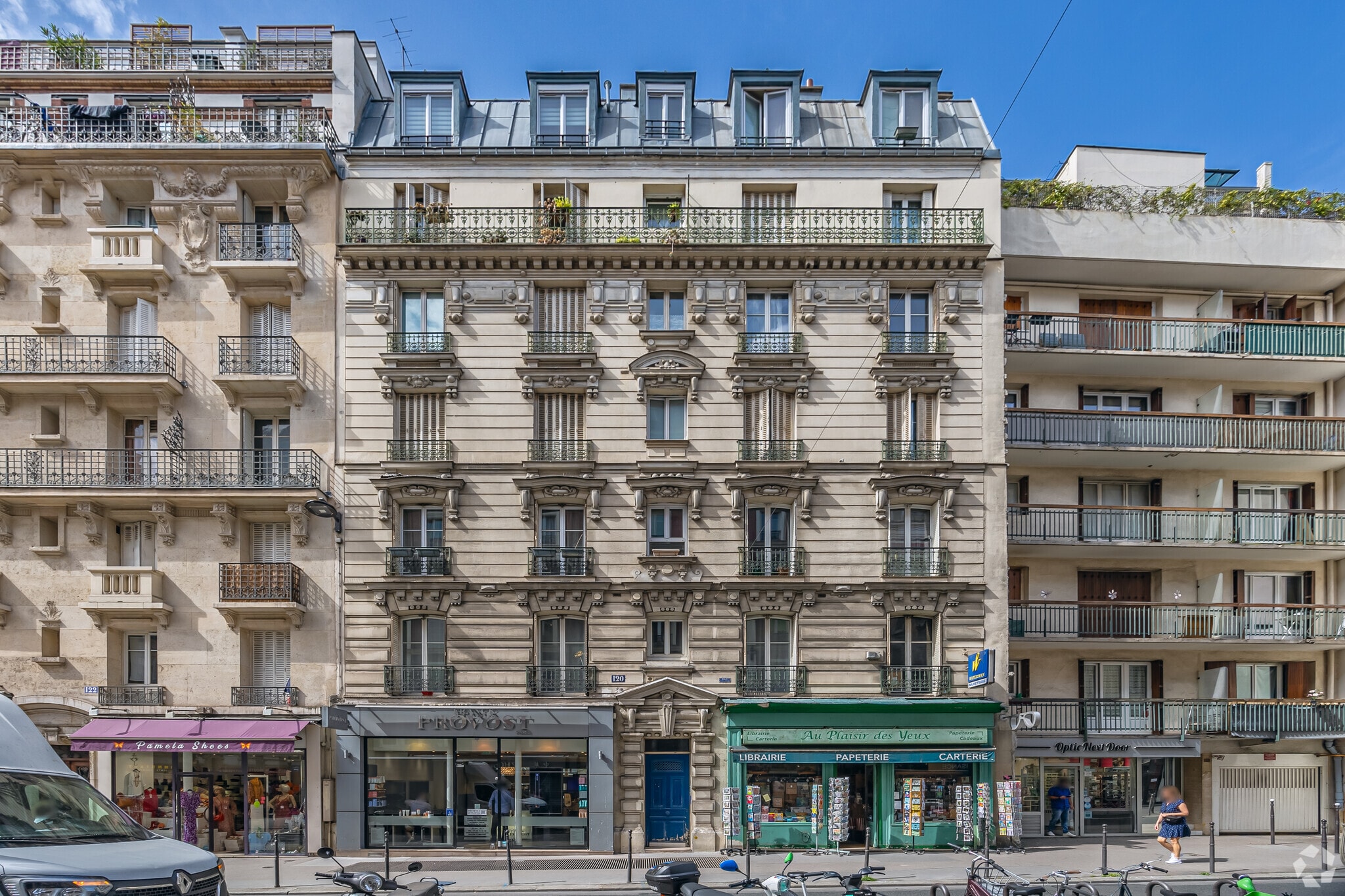 in Paris for sale Primary Photo- Image 1 of 1