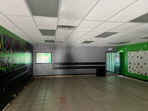 15634 NW US Highway 441, Alachua, FL for lease Interior Photo- Image 2 of 10