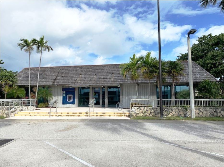 1200 E Blue Heron Blvd, West Palm Beach, FL for lease Building Photo- Image 1 of 40