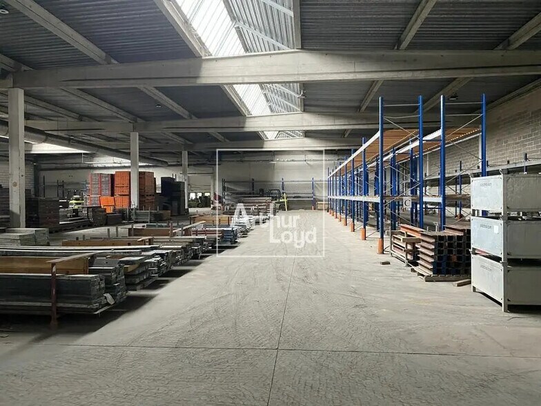 Flex in Moissy-Cramayel for lease - Construction Photo - Image 1 of 7
