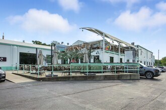 933 Louise Ave, Charlotte, NC for lease Interior Photo- Image 1 of 8