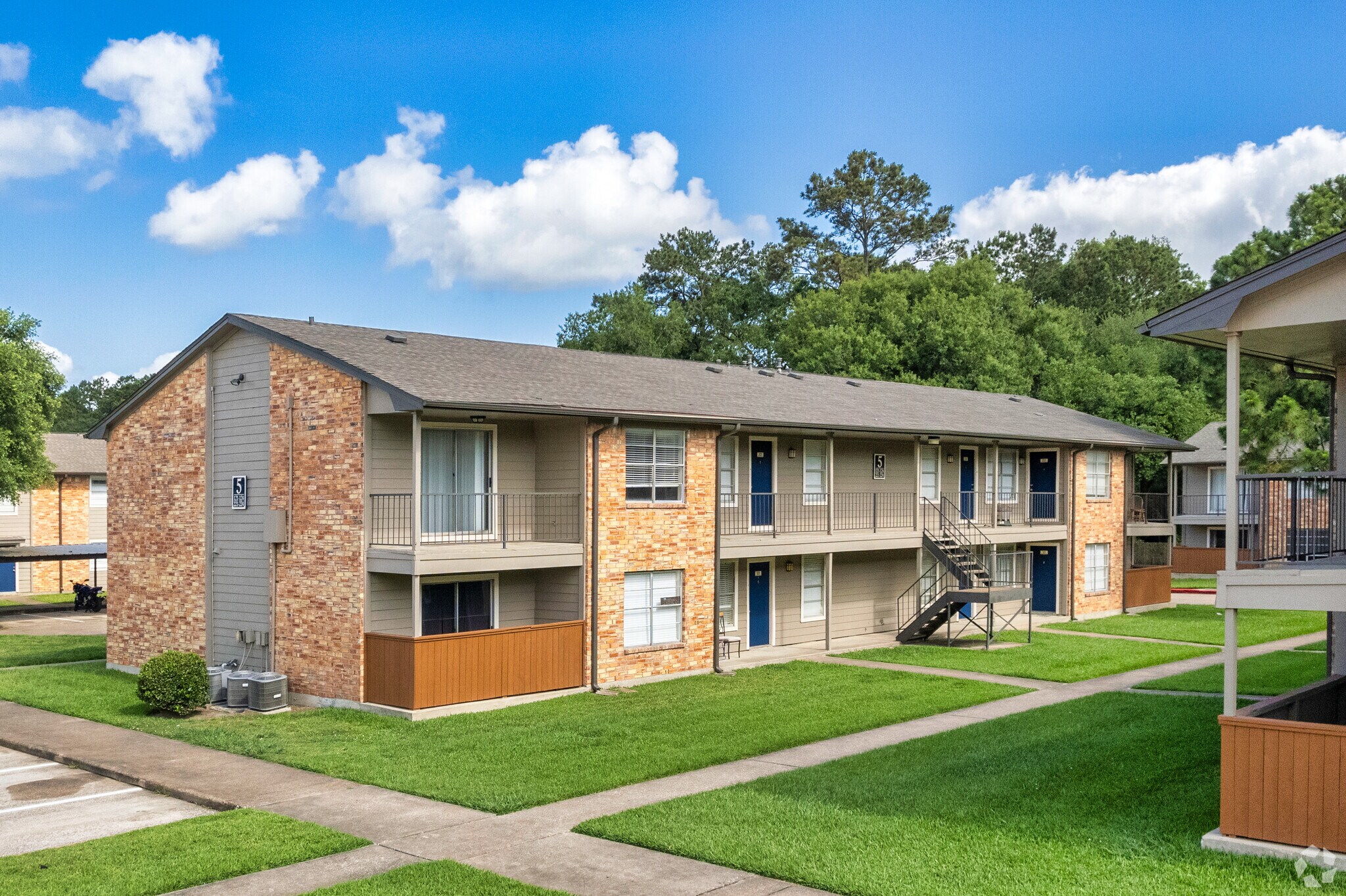 7390 Pindo Cir, Beaumont, TX for sale Primary Photo- Image 1 of 1