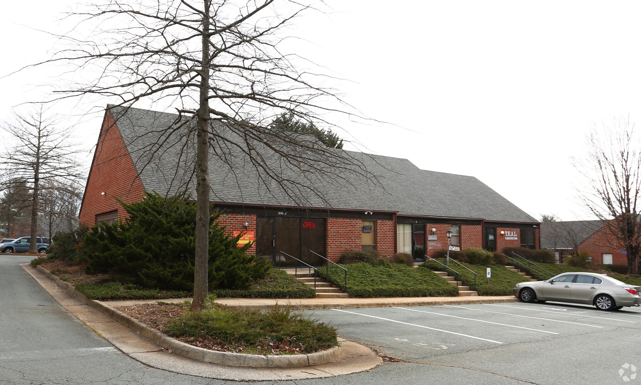 3046 Berkmar Dr, Charlottesville, VA 22901