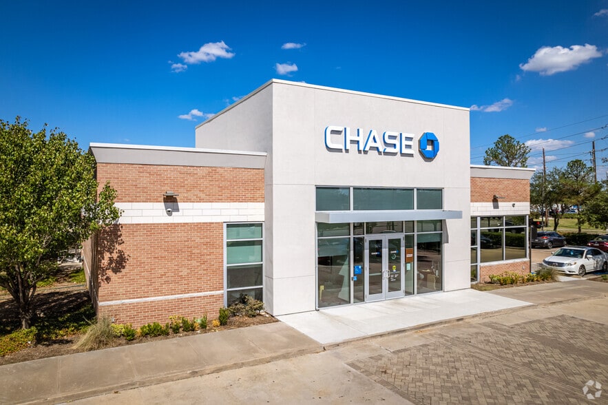 2500-2808 Smith Ranch Rd, Pearland, TX for lease - Primary Photo - Image 1 of 19