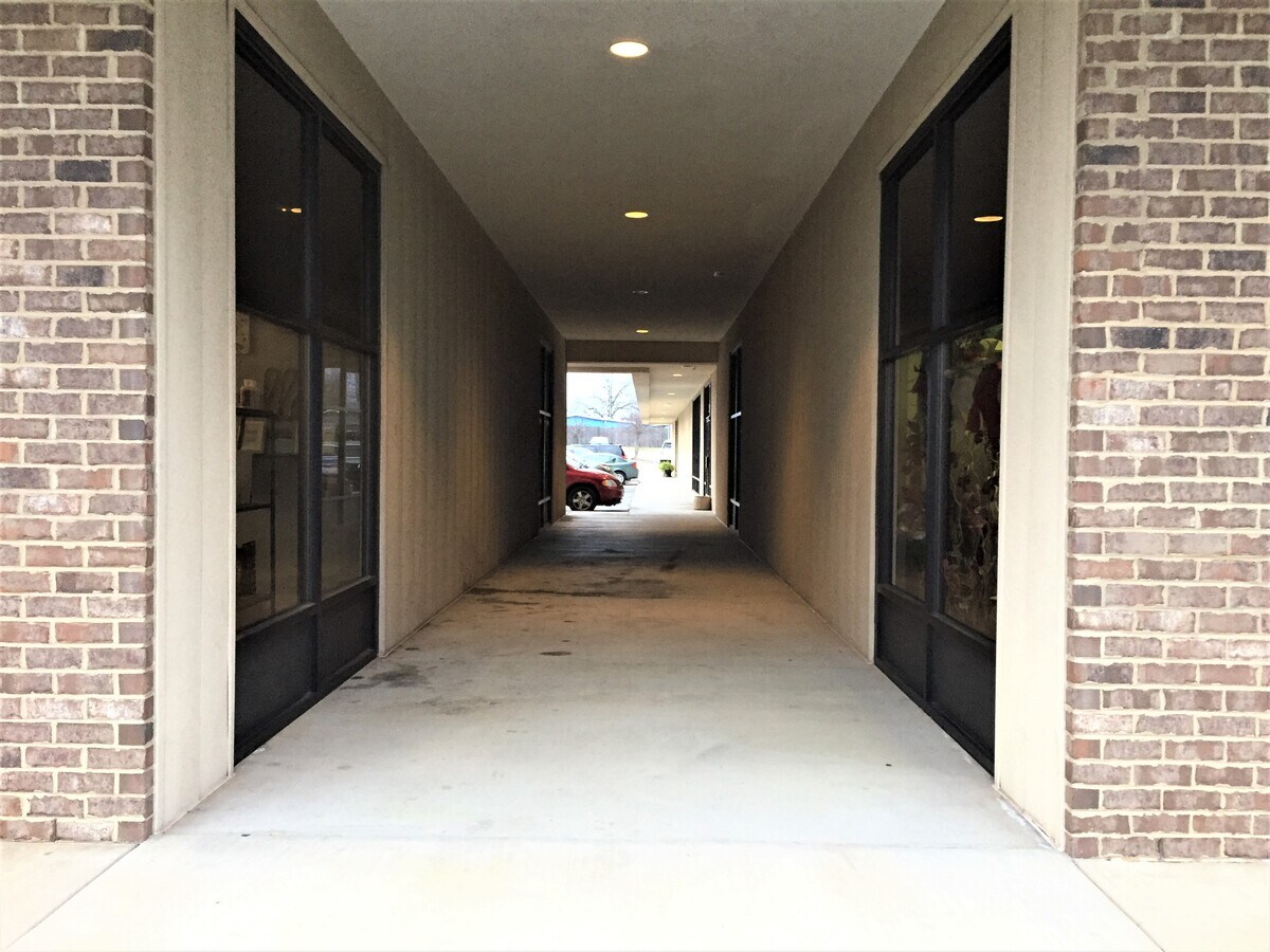 20422052 Chapel Hill Rd, Burlington, NC 27215