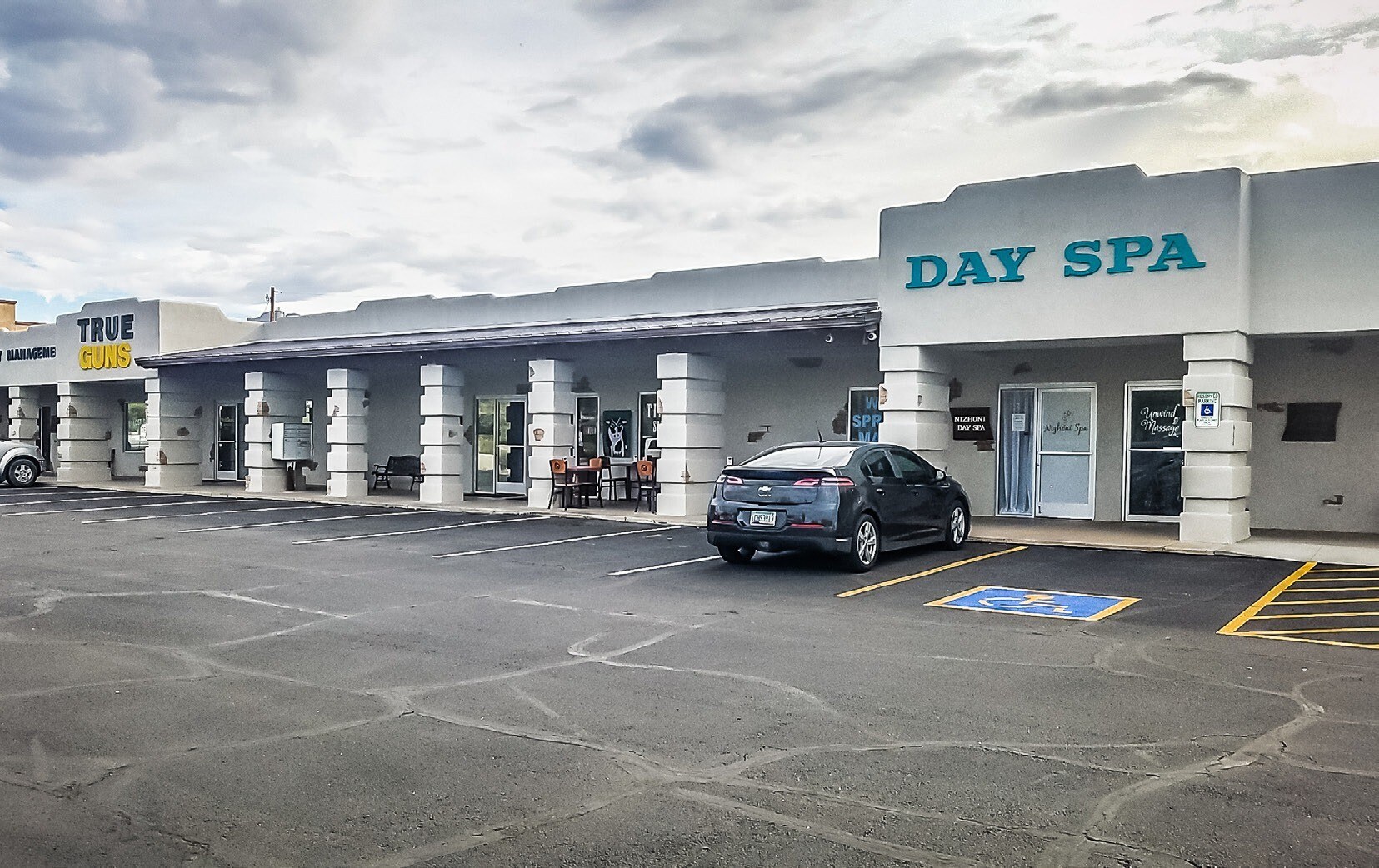 185 N Apache Trl, Apache Junction, AZ for sale Primary Photo- Image 1 of 1