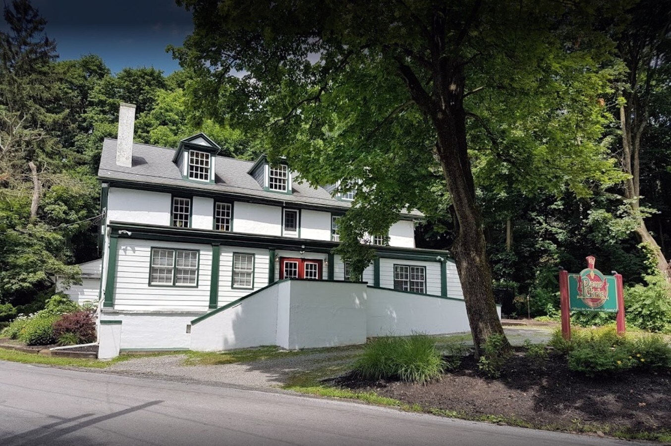 11 Green Tree Rd, Quarryville, PA 17566