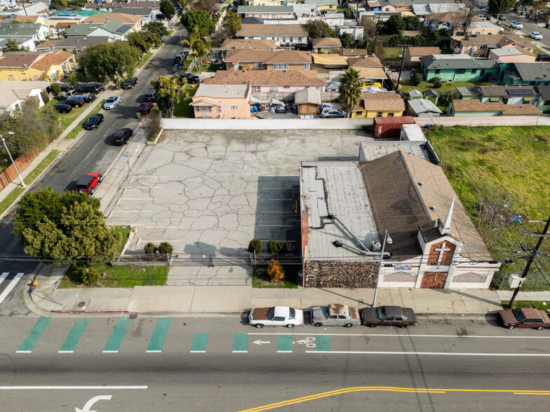 11854 Avalon Blvd, Los Angeles, CA for lease - Building Photo - Image 1 of 7