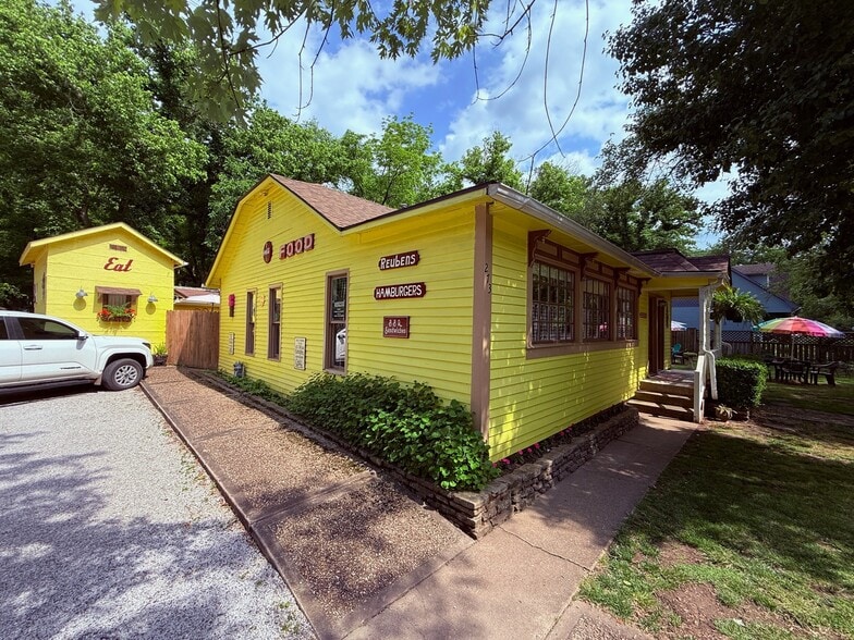 273 N Main St, Eureka Springs, AR for sale - Building Photo - Image 2 of 20
