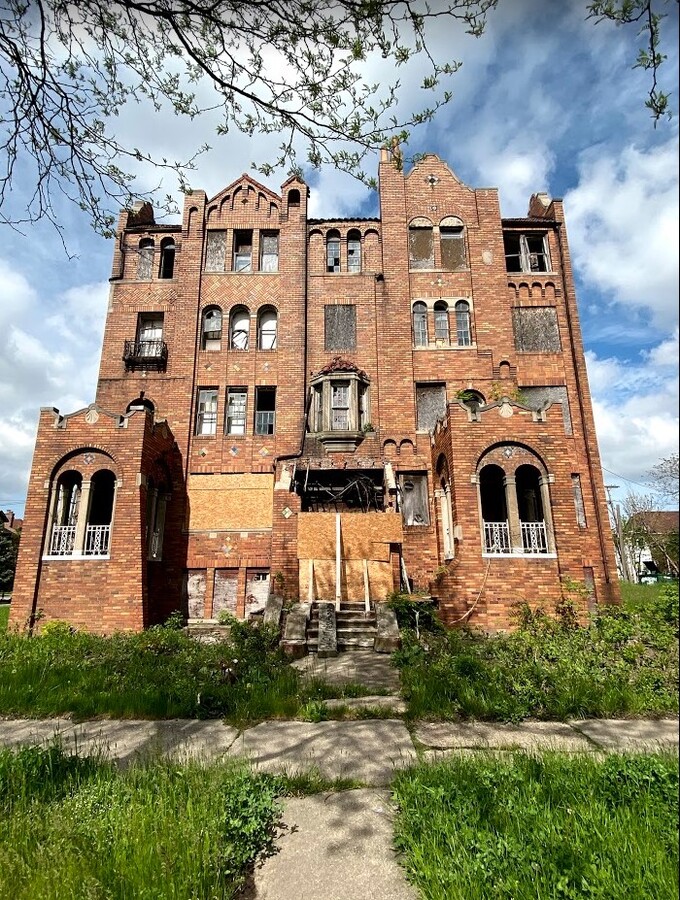 13750 Dexter Ave, Detroit, MI 48238 | LoopNet