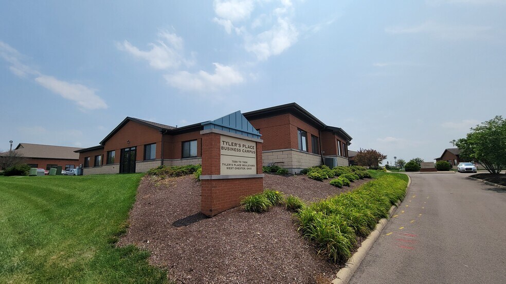 7590 Tylers Place Blvd, West Chester, OH 45069