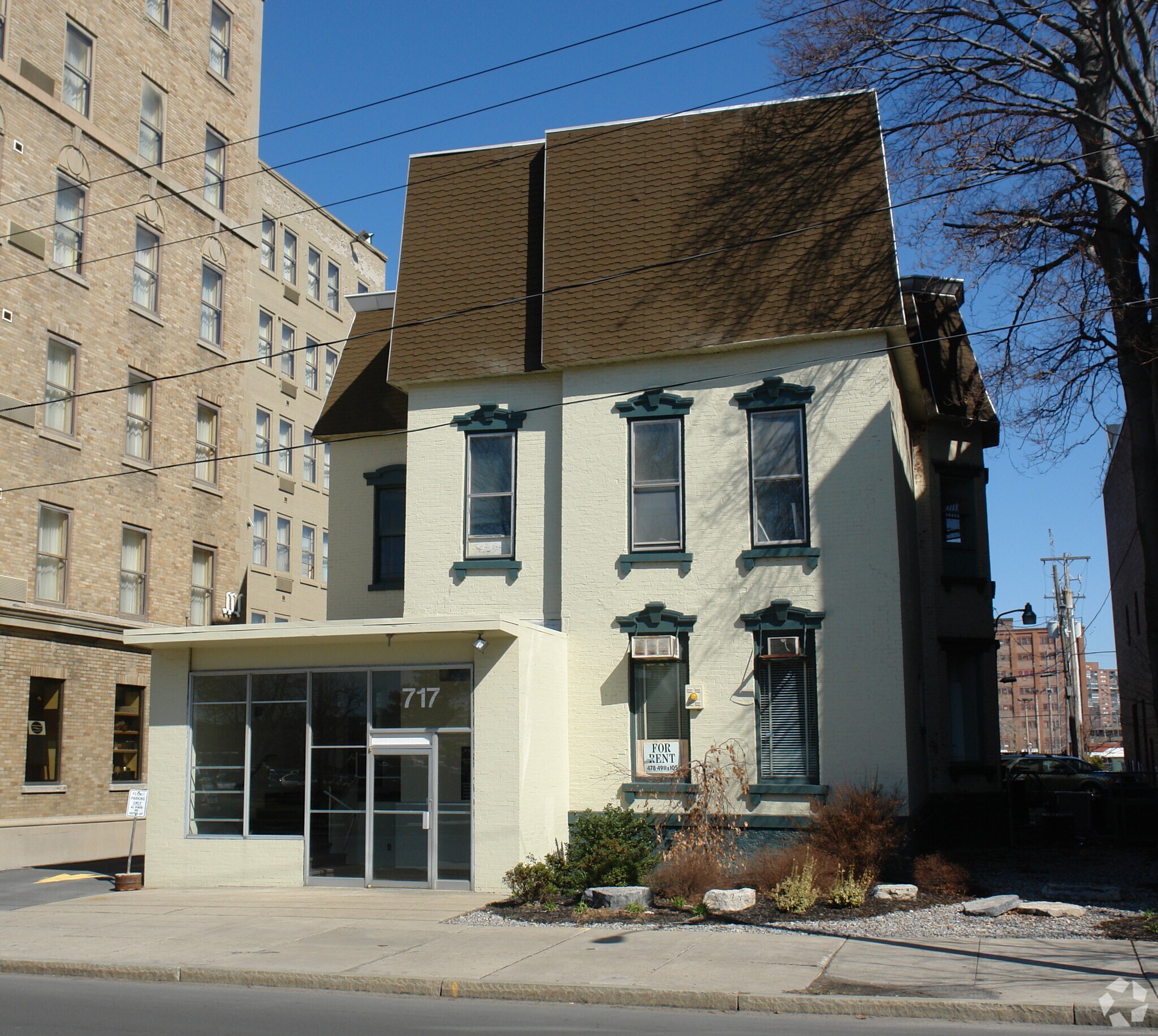717 E Genesee St, Syracuse, NY for sale Primary Photo- Image 1 of 1