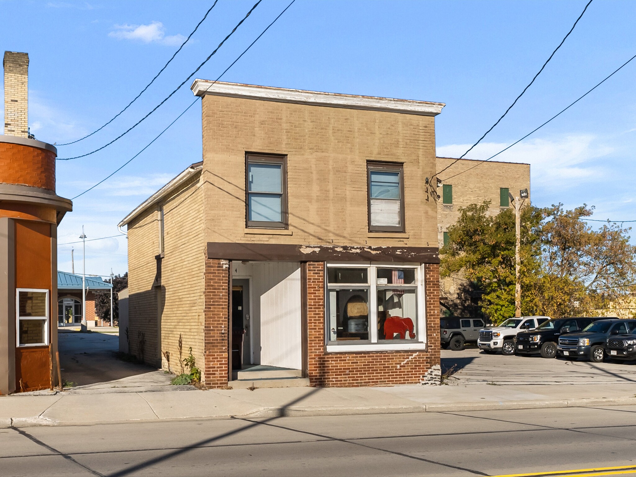 914 S 10th St, Manitowoc, WI for sale Building Photo- Image 1 of 16