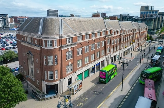 Eastgate portfolio of 2 properties for sale on LoopNet.com - Primary Photo - Image 1 of 2