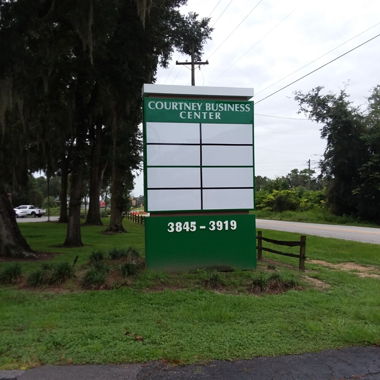 3845-3919 SE Lake Weir Ave, Ocala, FL for sale Building Photo- Image 1 of 1