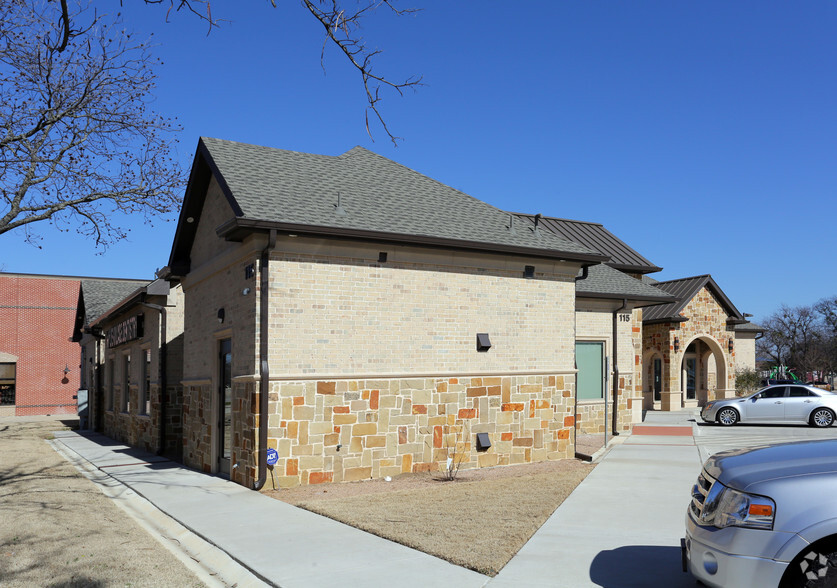 115 S Birmingham St, Wylie, TX for lease - Building Photo - Image 2 of 9