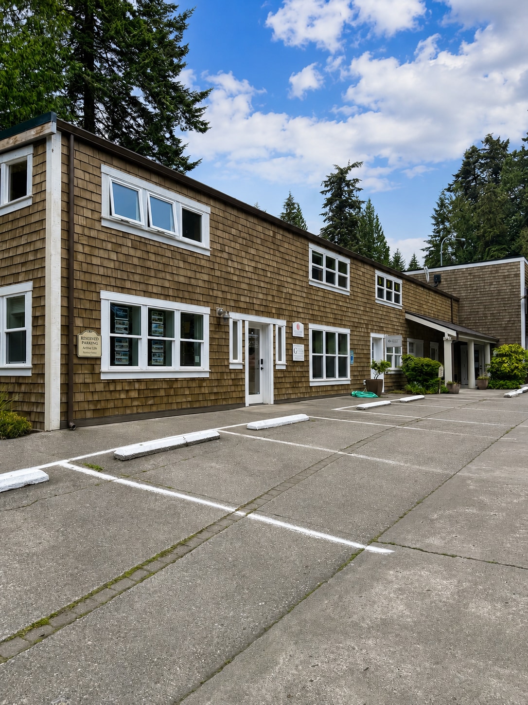 9481 Oak Bay Rd, Port Ludlow, WA for lease Building Photo- Image 1 of 12