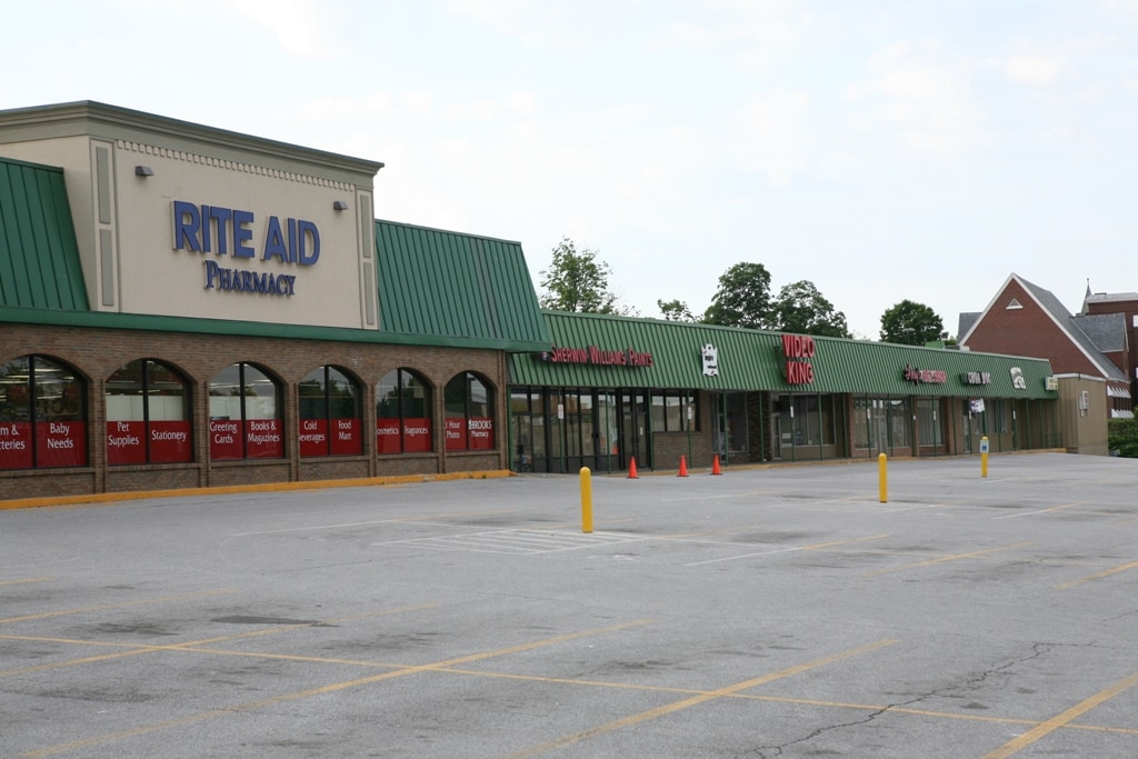 133-140 N Main St, Saint Albans, VT for sale Building Photo- Image 1 of 1