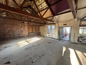 4 York St, Clitheroe for lease Interior Photo- Image 2 of 5