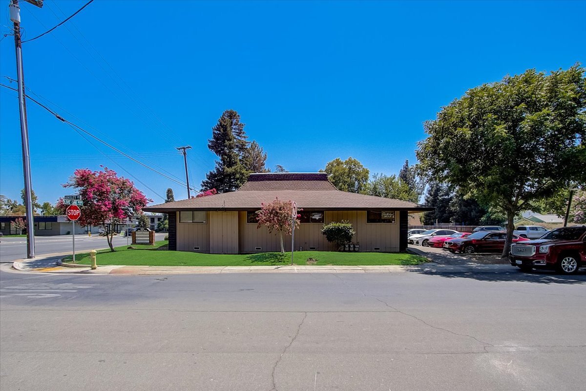 1002 Live Oak Blvd, Yuba City, CA 95991 | LoopNet