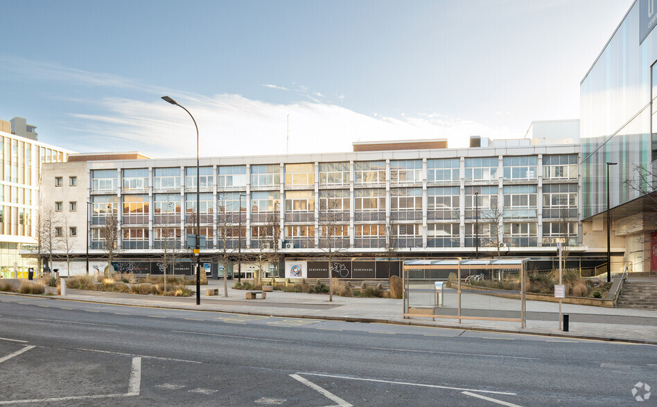 2-14 The Moor, Sheffield for lease - Building Photo - Image 2 of 4