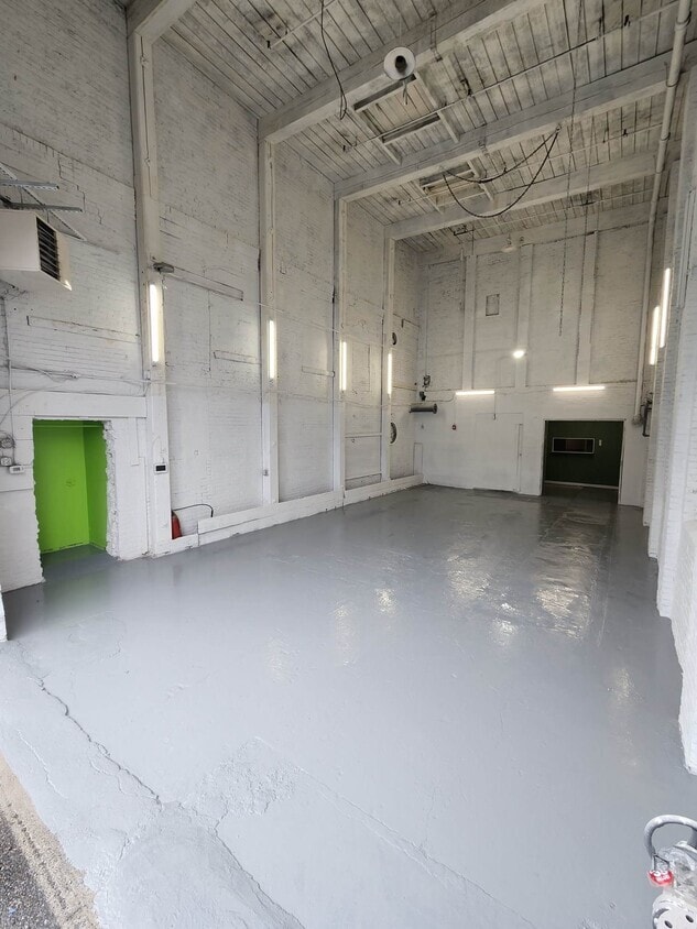 100 Business St, Hyde Park, MA for lease Building Photo- Image 1 of 12