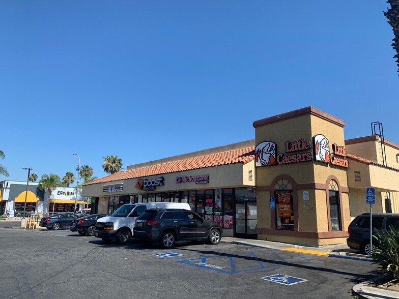 4505-4509 E Slauson Ave, Maywood, CA for lease - Building Photo - Image 1 of 5