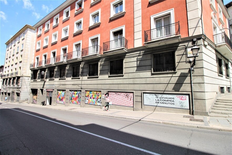 Multifamily in Madrid, Madrid for sale - Building Photo - Image 1 of 1