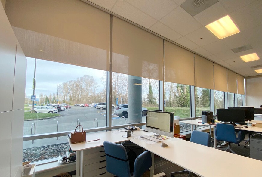 3820 Cessna Dr, Richmond, BC for lease - Interior Photo - Image 3 of 16