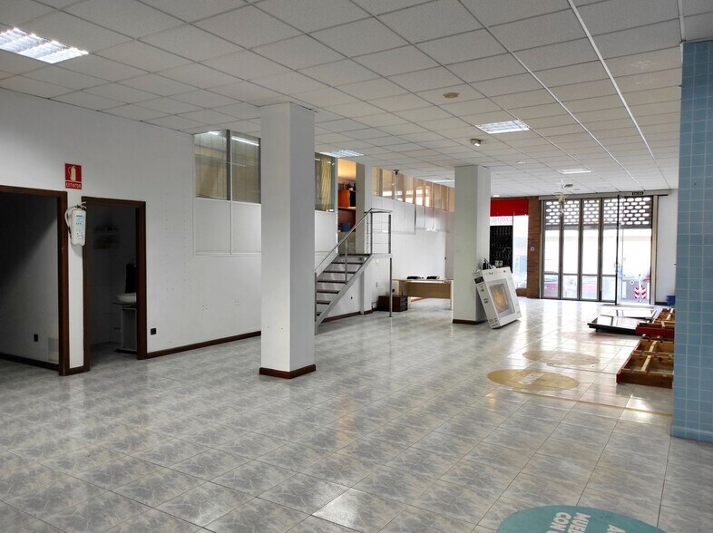 Retail in Arteixo, La Coruna for sale - Interior Photo - Image 1 of 21