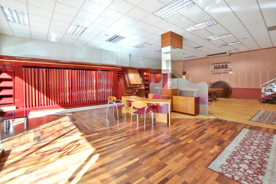 Retail in Sant Feliu de Llobregat for sale - Building Photo - Image 3 of 33