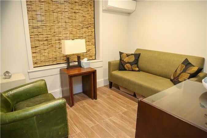 214 E 70th St, New York, NY 10021 - Unit B2 - - Interior Photo - Image 1 of 5