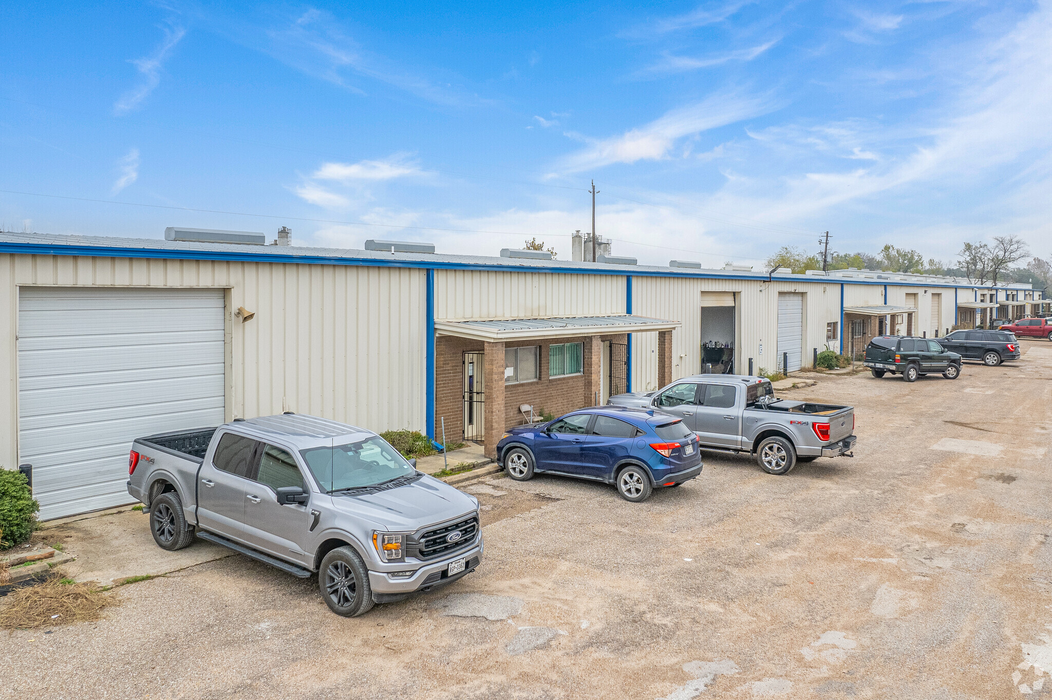 1611 Peachleaf St, Houston, TX for lease Building Photo- Image 1 of 9